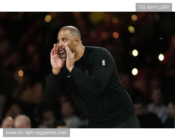 勇士队与火箭队的常规赛比赛回顾