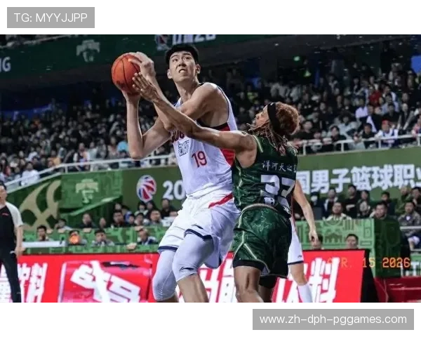 从CBA到NBA广州队徐昕收获五份试训邀请篮球之路再进一步