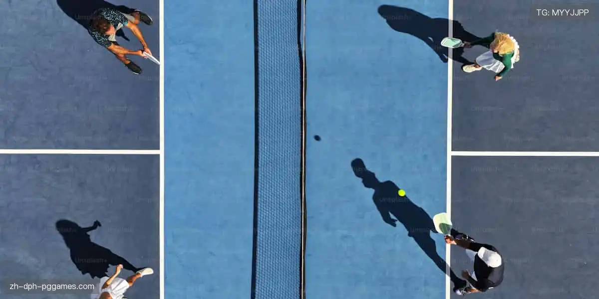 🎁 热爱永不缺席！官方正品周边，把偶像的力量穿在身上，握在手里！